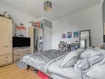 Picture 18